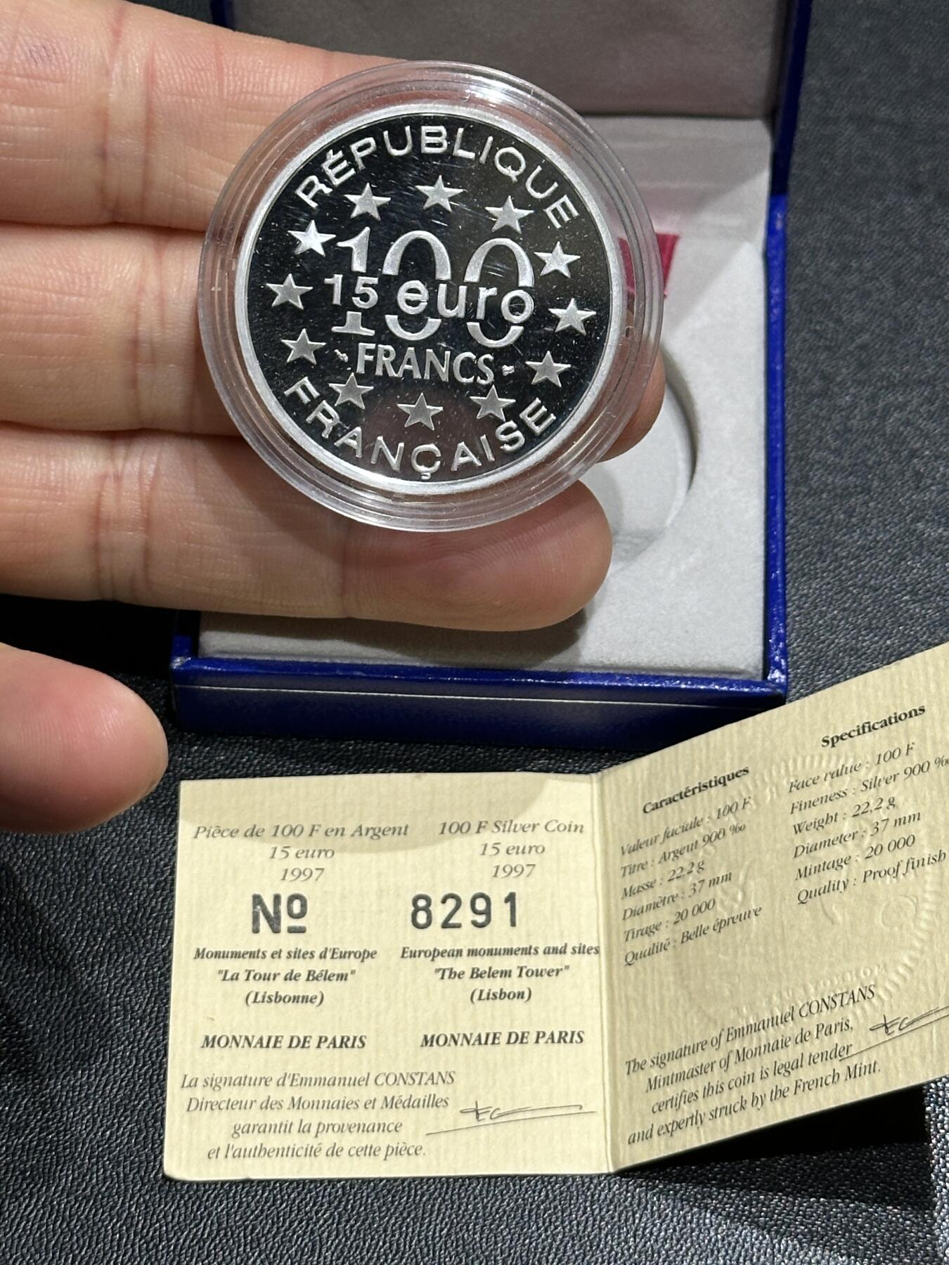 《外钞收藏家》第六百零一期（畅拍场）（本平台长期征集拍品、欢迎藏友们联系合作） 法国1997年100法郎欧盟著名建筑系列精制纪念银币（盒证齐全，葡萄牙里斯本贝伦城堡，22.2克 90银）
