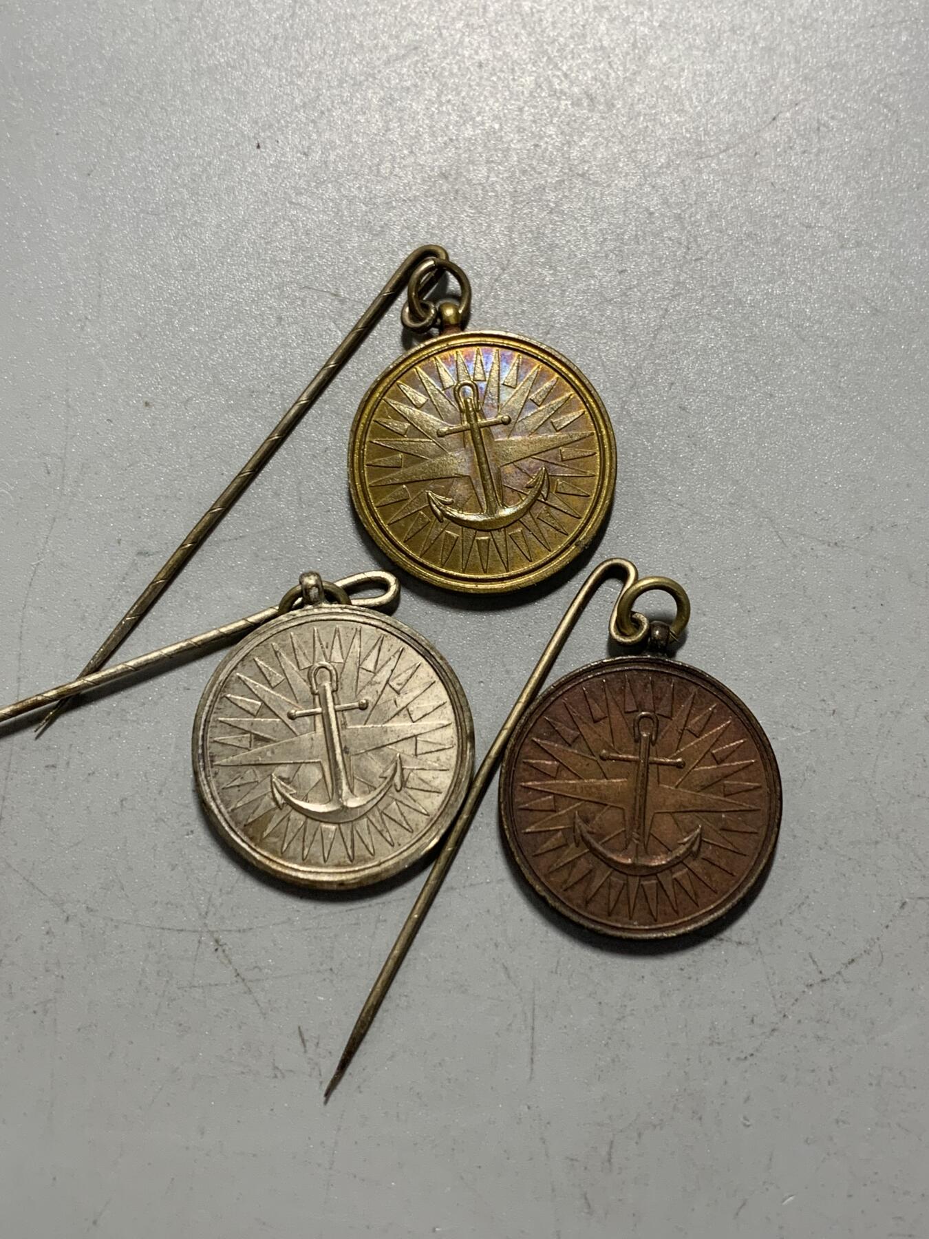 远东徽章小铺1月11日周日晚上9点结束 义勇舰队三枚