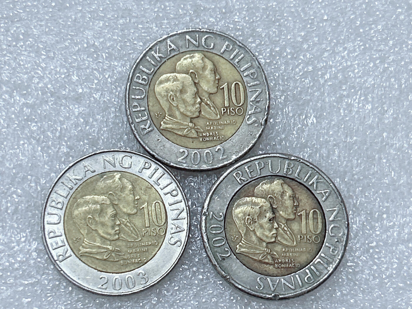 第一海外回流一元起拍收藏 散集专场  第289期 菲律宾10比索双色币 3枚