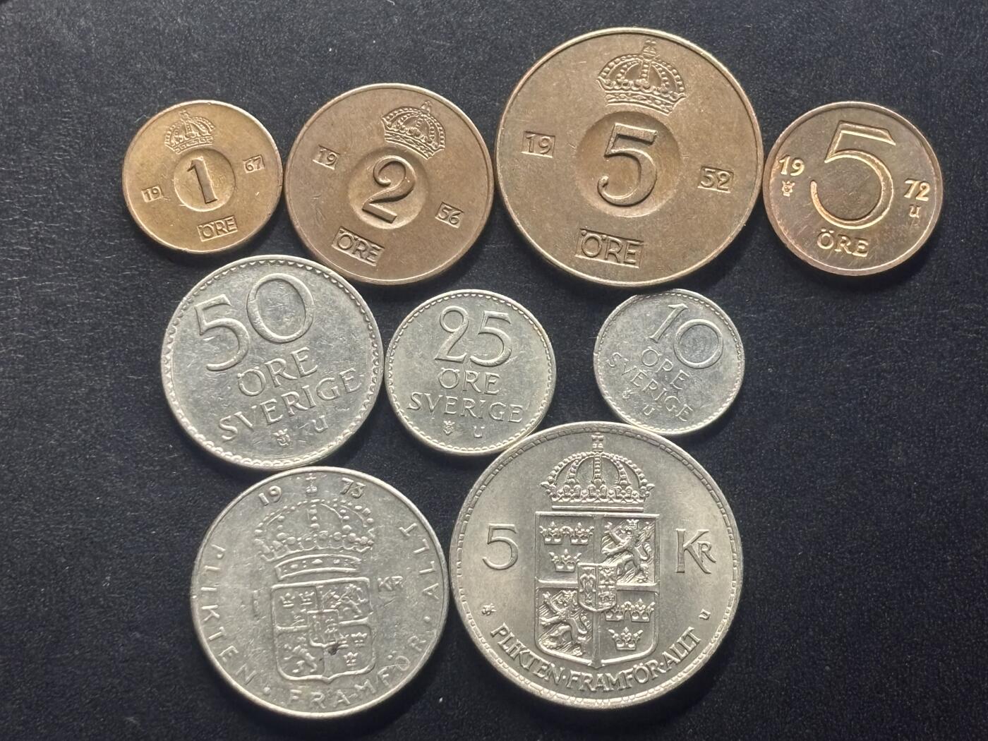 邮泉阁限时拍卖第三十九场 欧洲专场（硬币在国外。请付邮费6元。） 瑞典古斯塔夫六世阿道夫国王9枚