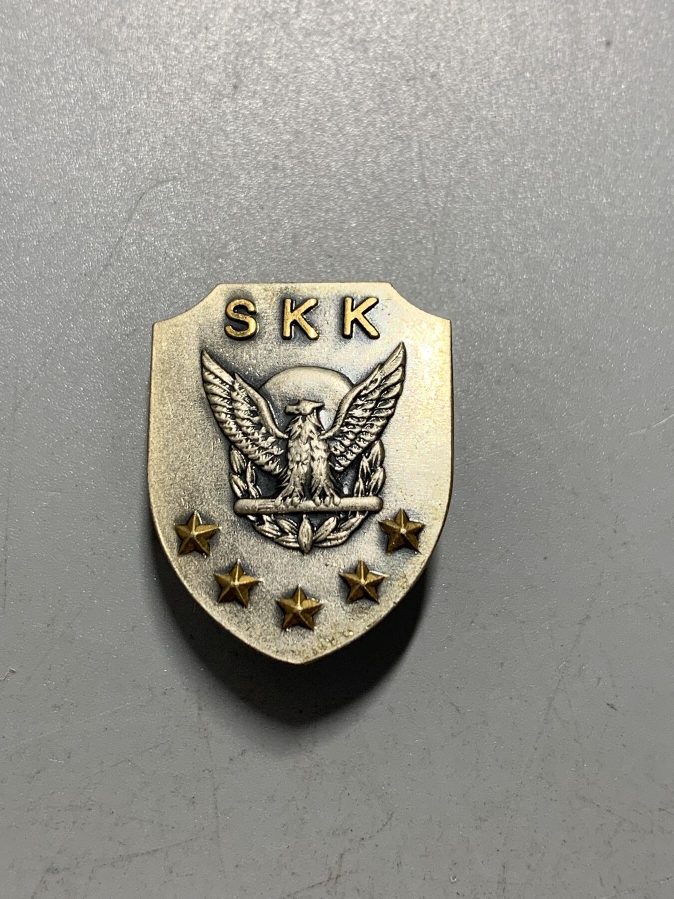 远东徽章小铺1月11日周日晚上9点结束