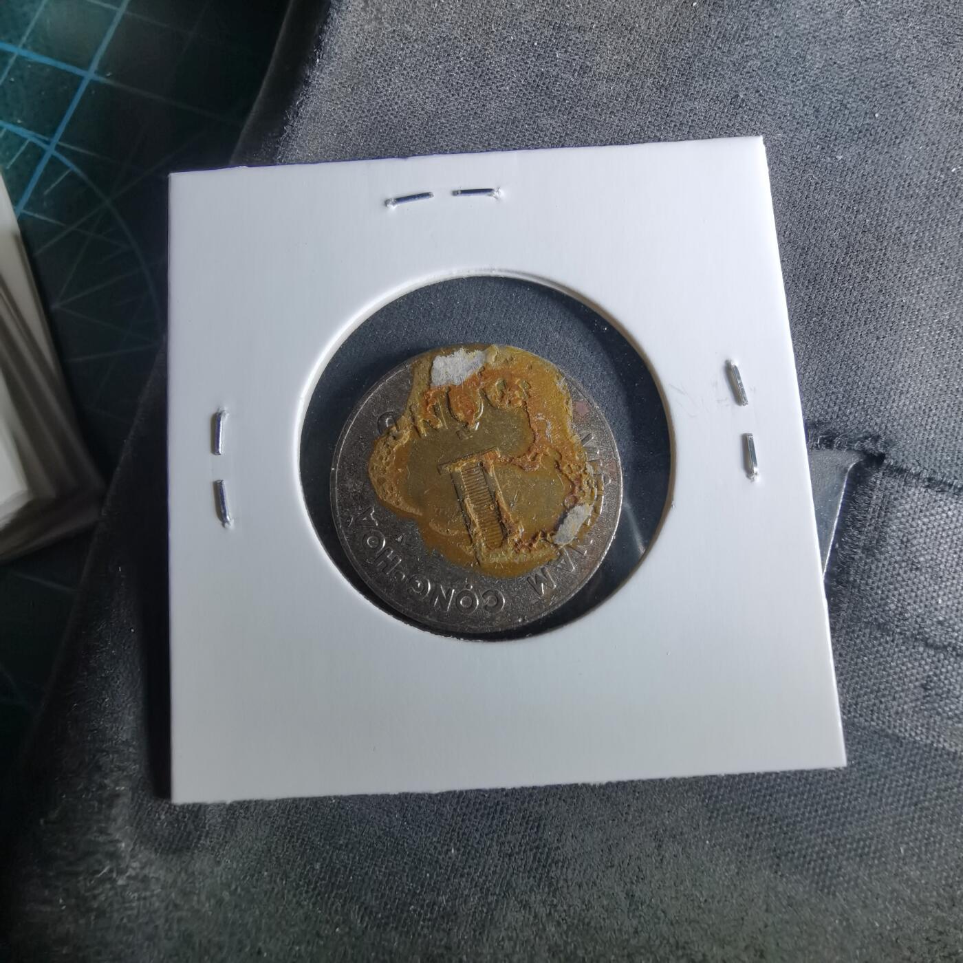 沼泽如烟--第956场 越南1964年1盾