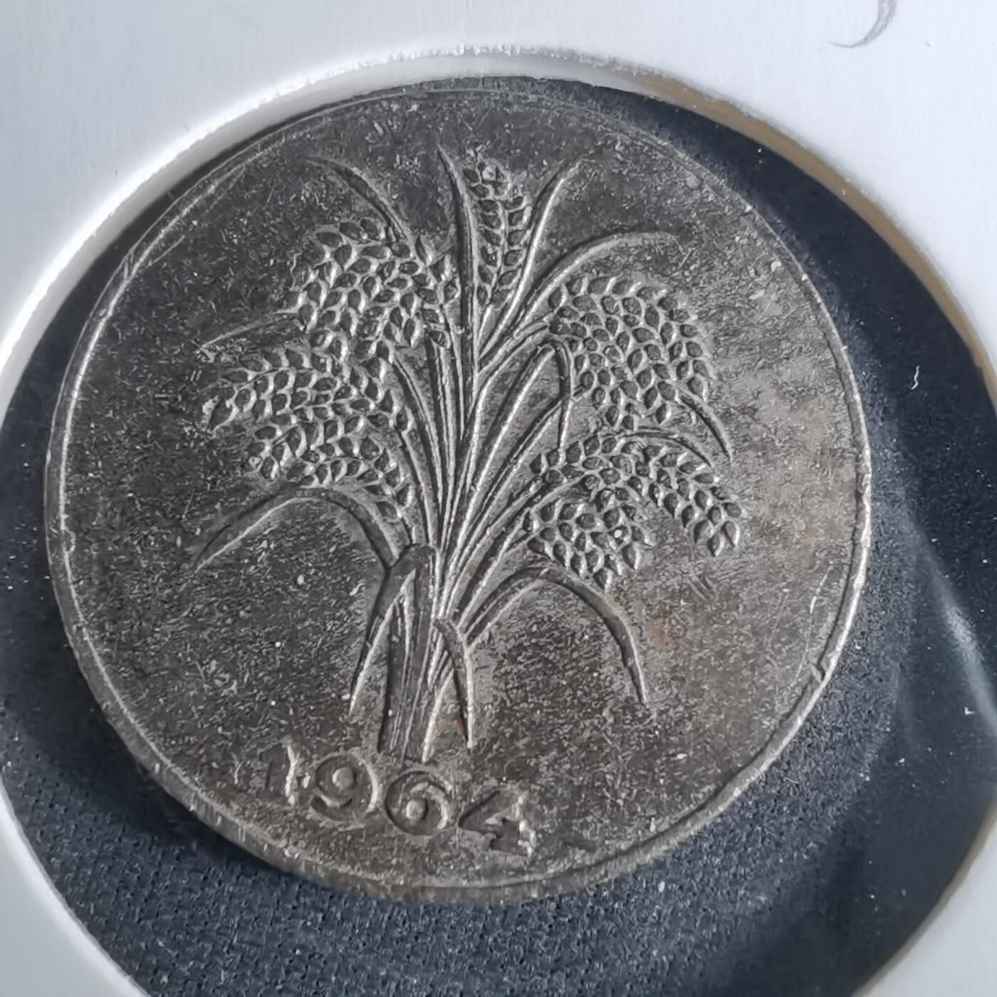 沼泽如烟--第956场 越南1964年1盾