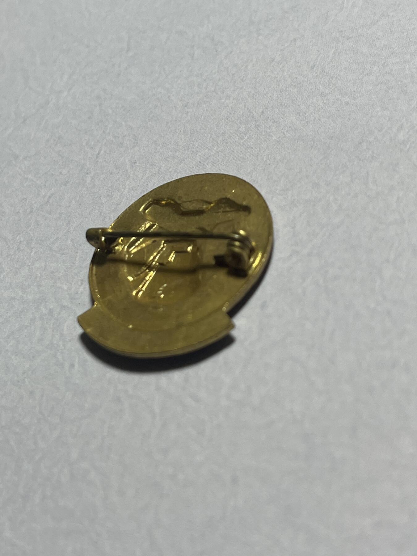 世界各国奖章纪念章徽章无底价拍卖