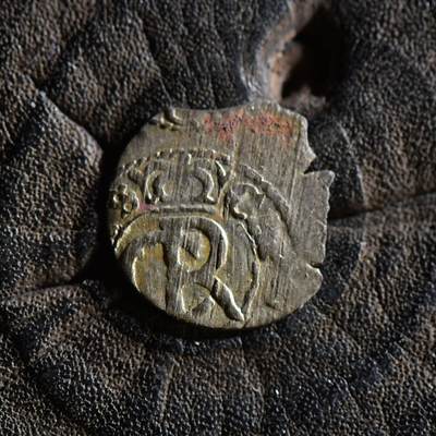 【良泉】【春节前最后一场】2月5日晚19.30点开拍！208组，本场结束后预存钱币的朋友请告知，将连同本场拍品一起邮寄，预祝诸位春节愉快！ - 公元1662年【瑞典·利沃尼亚】卡尔十一世国王，银索利多，0.47克