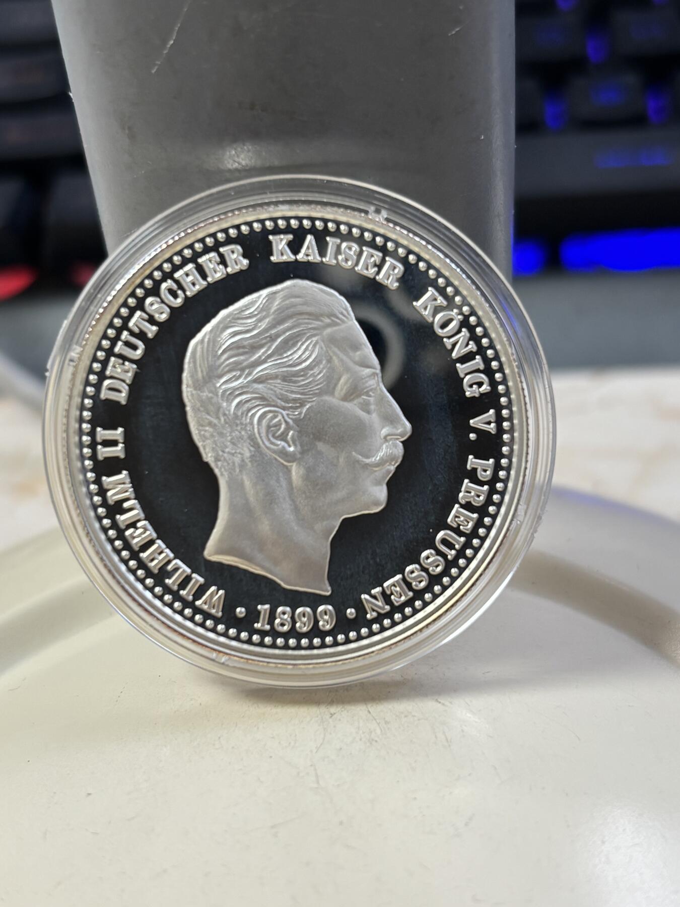 第187期拍卖 帕劳1999年德国百年系列德皇威廉二世精制纪念银币，925银，25克，发行5000枚，有氧化，