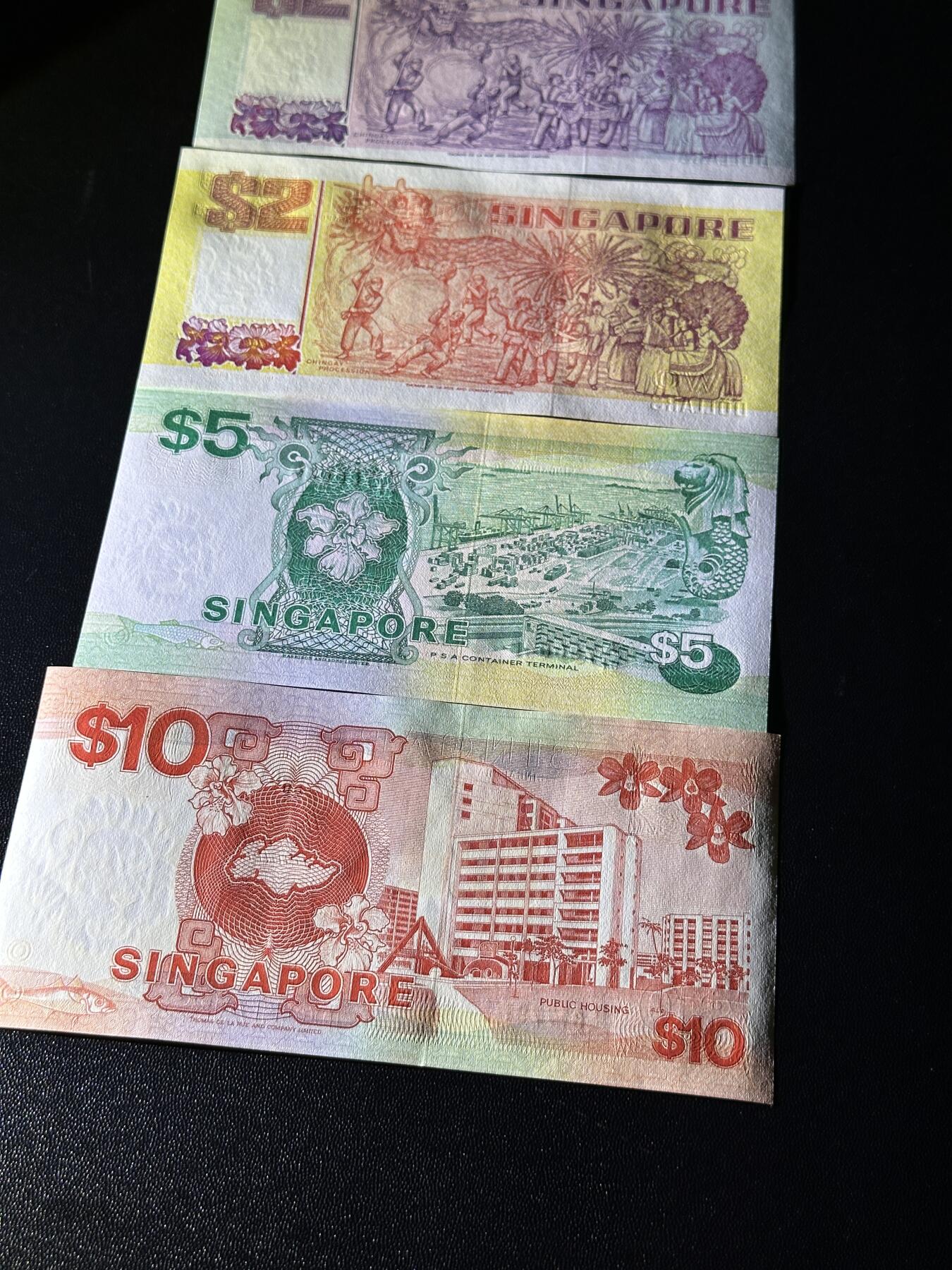 《外钞收藏家》第六百零一期（畅拍场）（本平台长期征集拍品、欢迎藏友们联系合作）