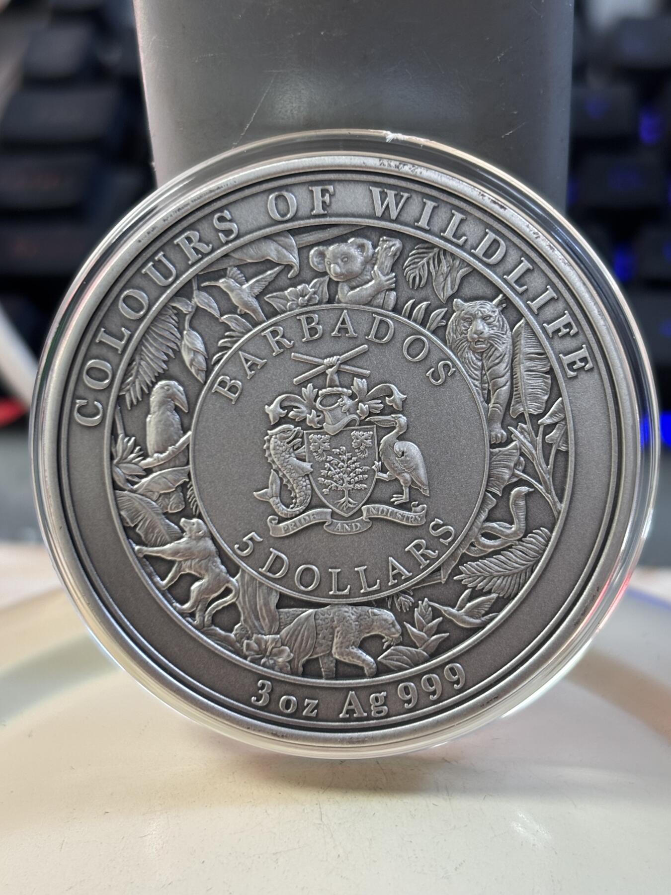 第187期拍卖 巴巴多斯2024年野生动物系列美洲豹3盎司彩银币，999银，发行999枚