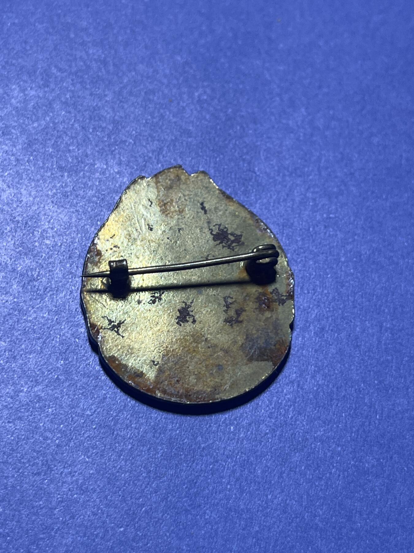 世界各国奖章纪念章徽章无底价拍卖