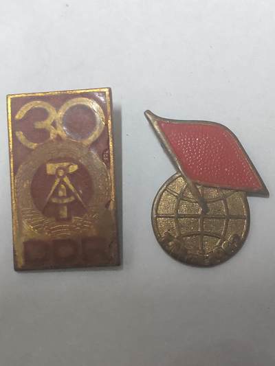 韵星假日拍卖第三十六期 -- Rimey Holidays Auction 36 - 民主德国成立三十周年纪念章与1962五一纪念章