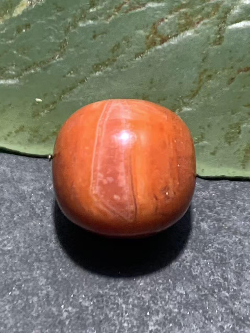 川料冰飘柿子红南红玛瑙随形老形桶珠一颗！配串利器！