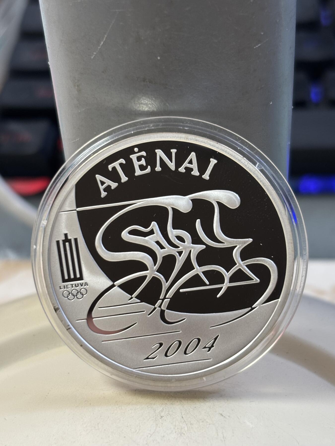 第187期拍卖 立陶宛2003年发行2004年雅典奥运自行车纪念银币，925银28.28克，发行2000枚