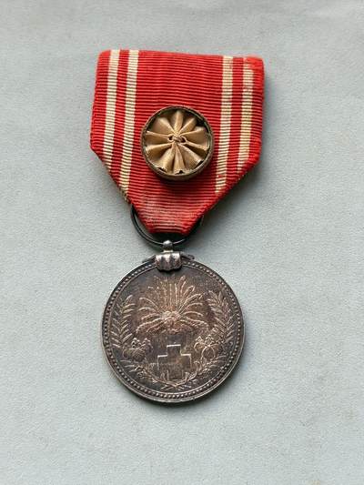 盛世勋华——号角文化勋章邮票专场拍卖第298期 - 日本赤十字终身社员章 银制