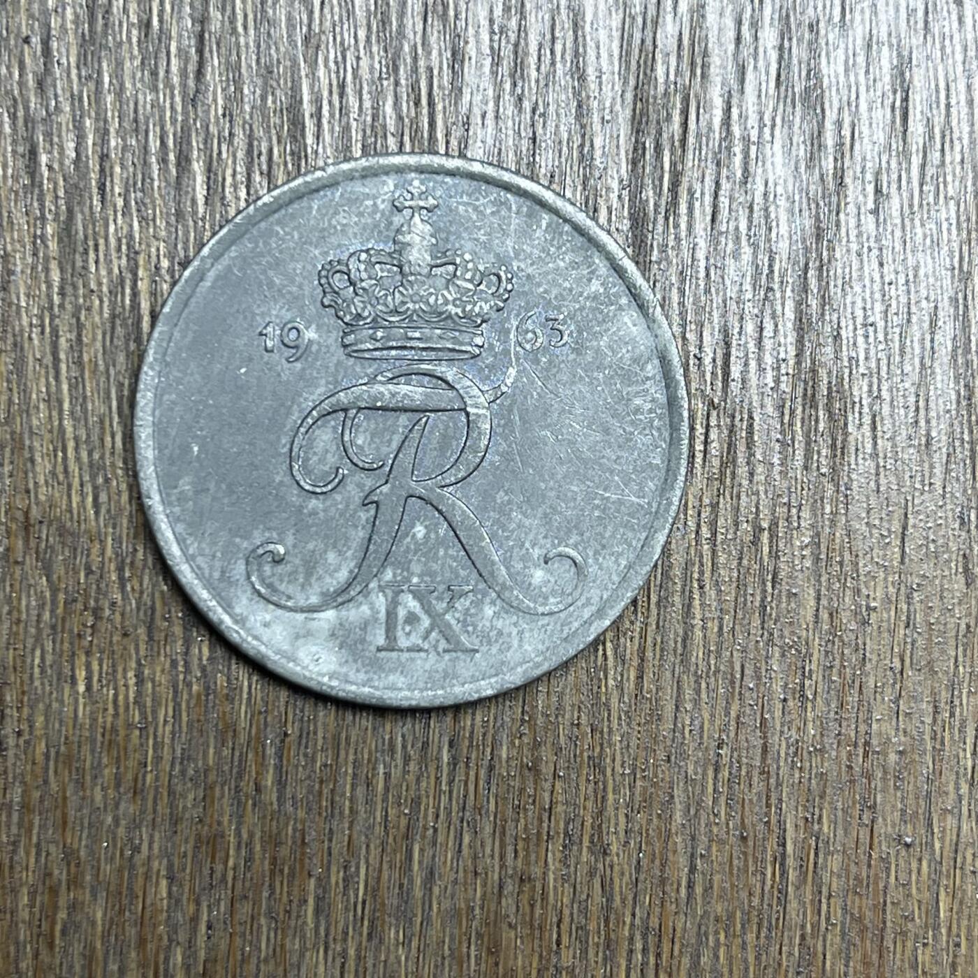 【铜匠收藏】★第137场★散币场。不寄存，30包邮。不满30元，支付5元运费。《接受代拍 代送NGC评级》 39【无寄存】1963 丹麦 5欧尔 锌币