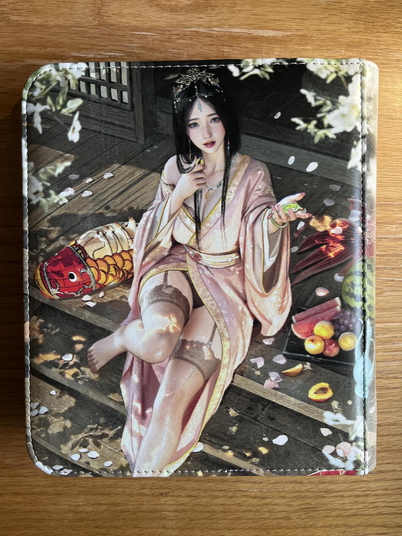 欢迎送拍、零成本上架，释放现金流，合理分配上拍卡品 【四宫卡册】st刷子 无内页