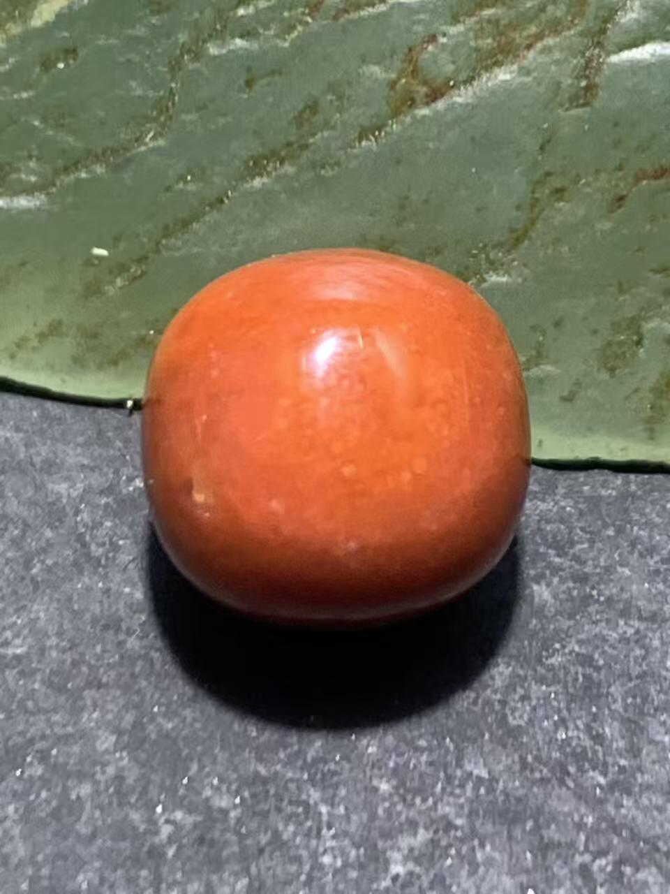 川料冰飘柿子红南红玛瑙随形老形桶珠一颗！配串利器！