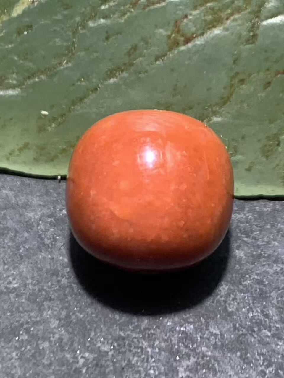 川料冰飘柿子红南红玛瑙随形老形桶珠一颗！配串利器！