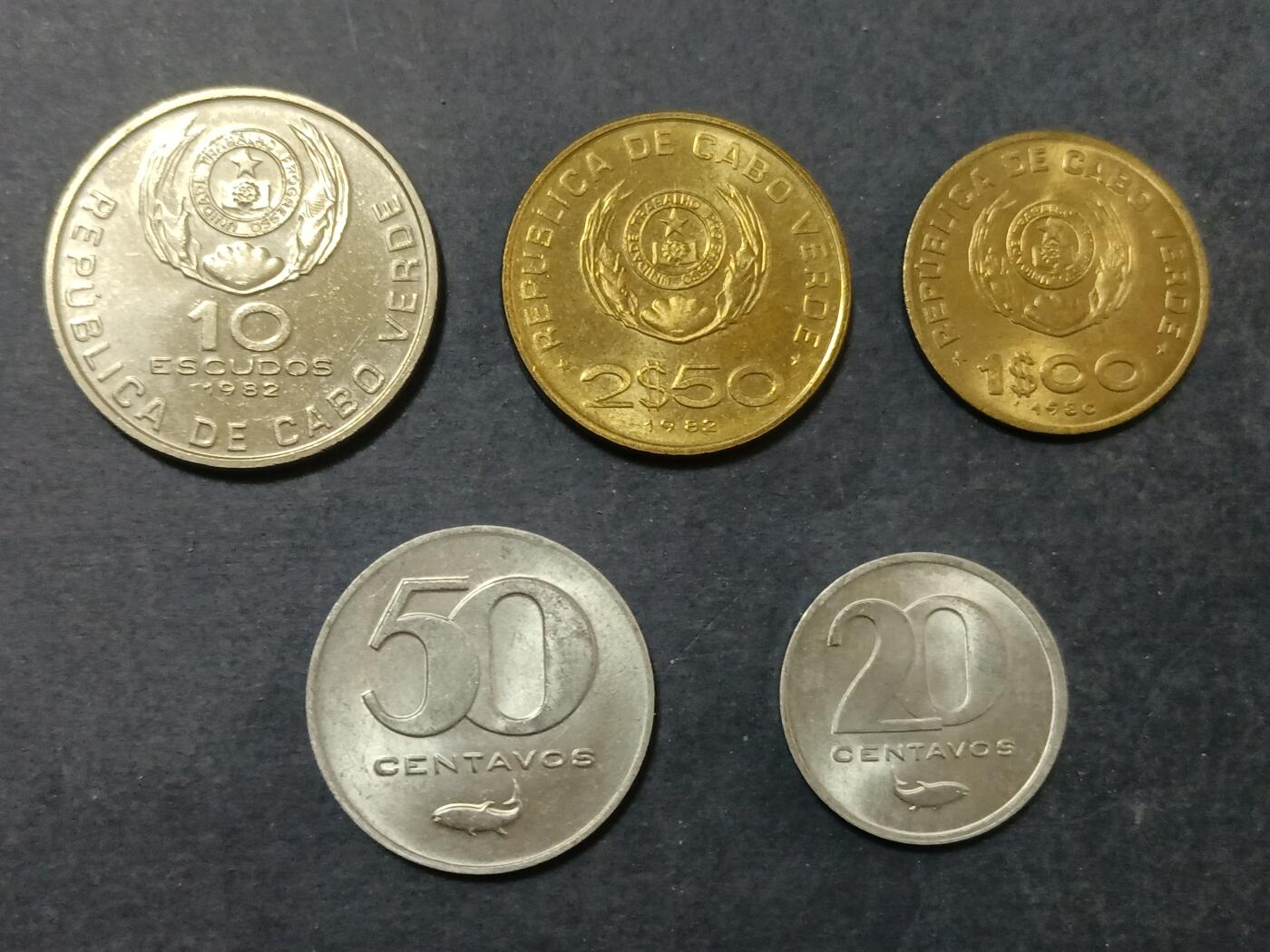 【游宝包邮场】蛇年第106期 纸钞硬币卡牌综合场[二] 佛得角🇨🇻 套币