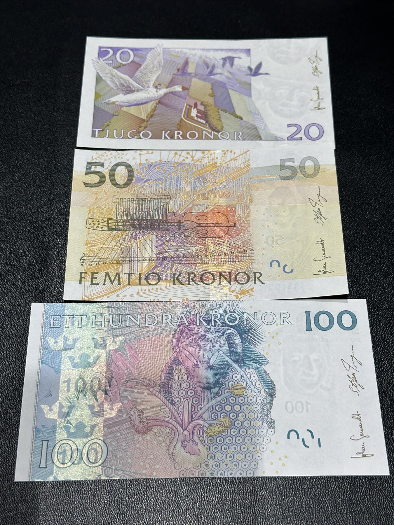 《外钞收藏家》第六百零一期（畅拍场）（本平台长期征集拍品、欢迎藏友们联系合作）