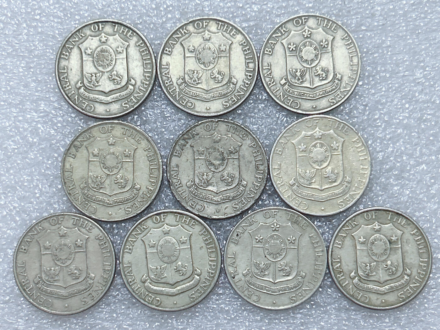 第一海外回流一元起拍收藏 散集专场  第289期 菲律宾60年代火山打铁女神25分硬币 10枚