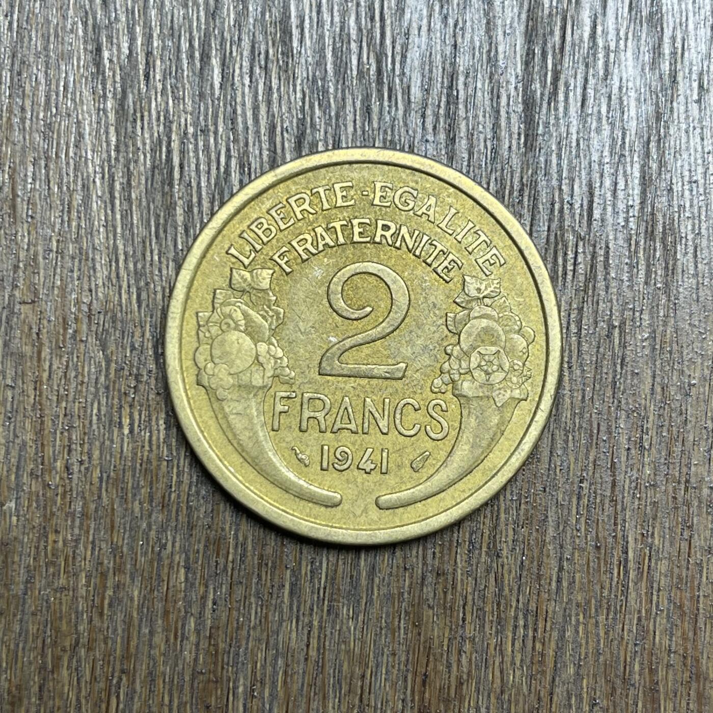 【铜匠收藏】★第137场★散币场。不寄存，30包邮。不满30元，支付5元运费。《接受代拍 代送NGC评级》 57【无寄存】1941 法国 2法郎 铜币