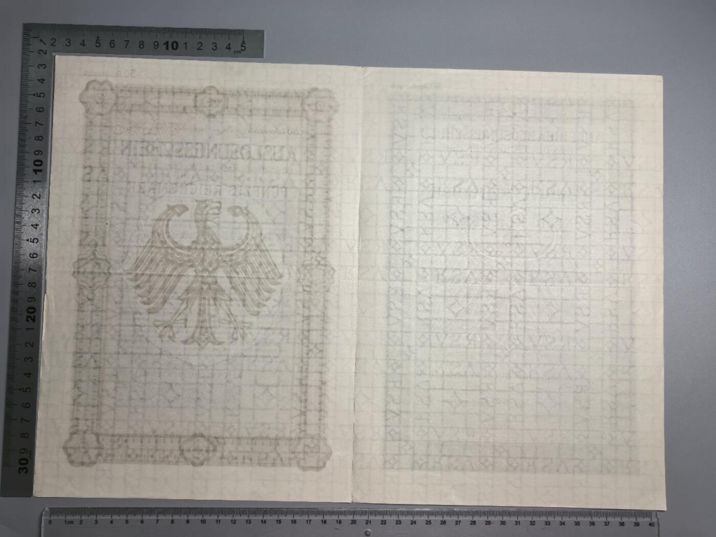 小驴勋章奖章收藏1月10日周六晚六点拍卖（珍爱和平，收藏战争，铭记历史，勿忘国耻，忠党爱国。有偿代拍，送拍规则在简介最后，参拍须阅读规则后再参拍，关系到运费包装发货时效真假辨别等关键信息，拍卖时不再发原图，看大图店主微信码在拍卖店铺介绍里）