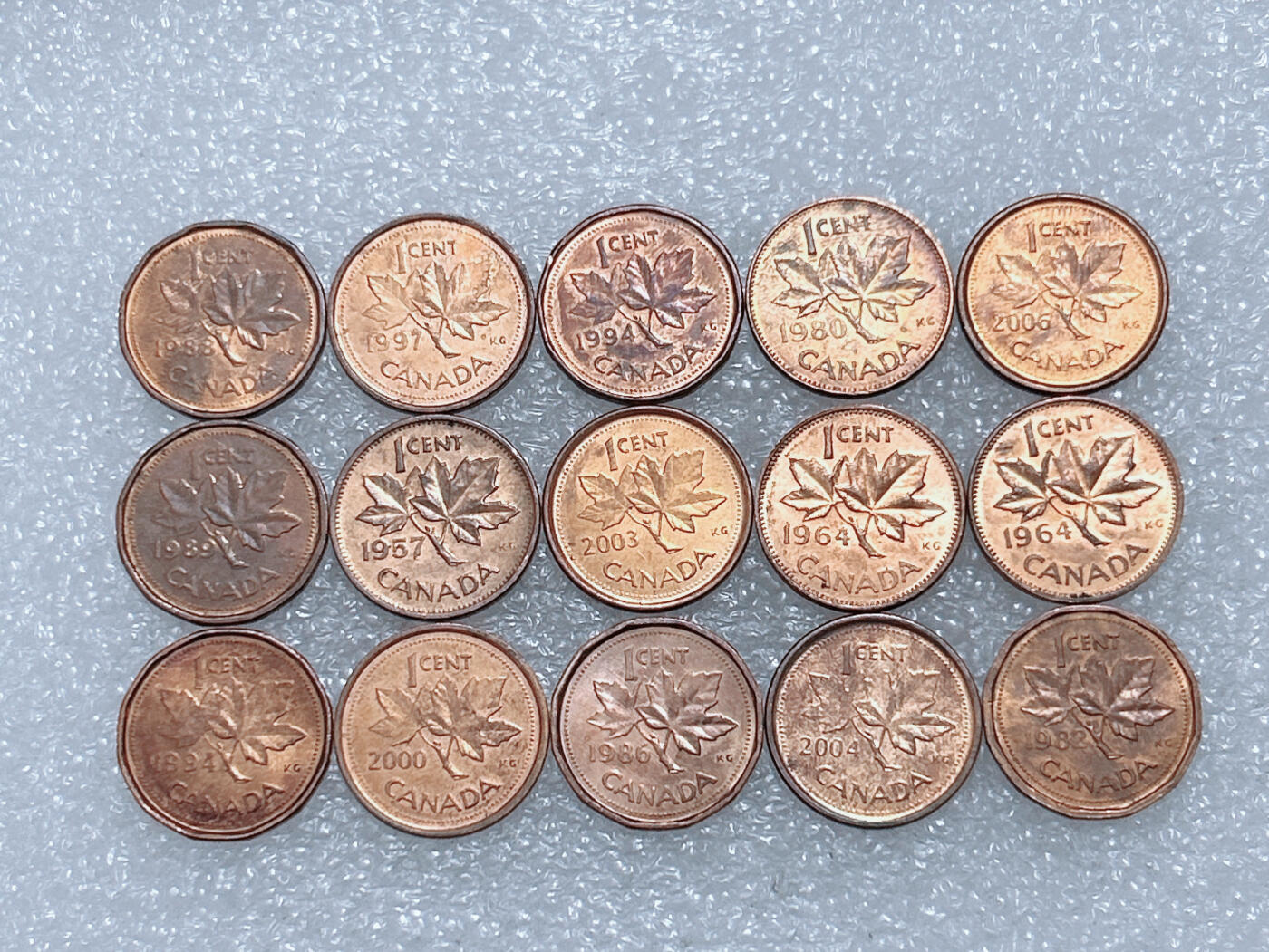 第一海外回流一元起拍收藏 散集专场  第289期 加拿大枫叶1分硬币 15枚