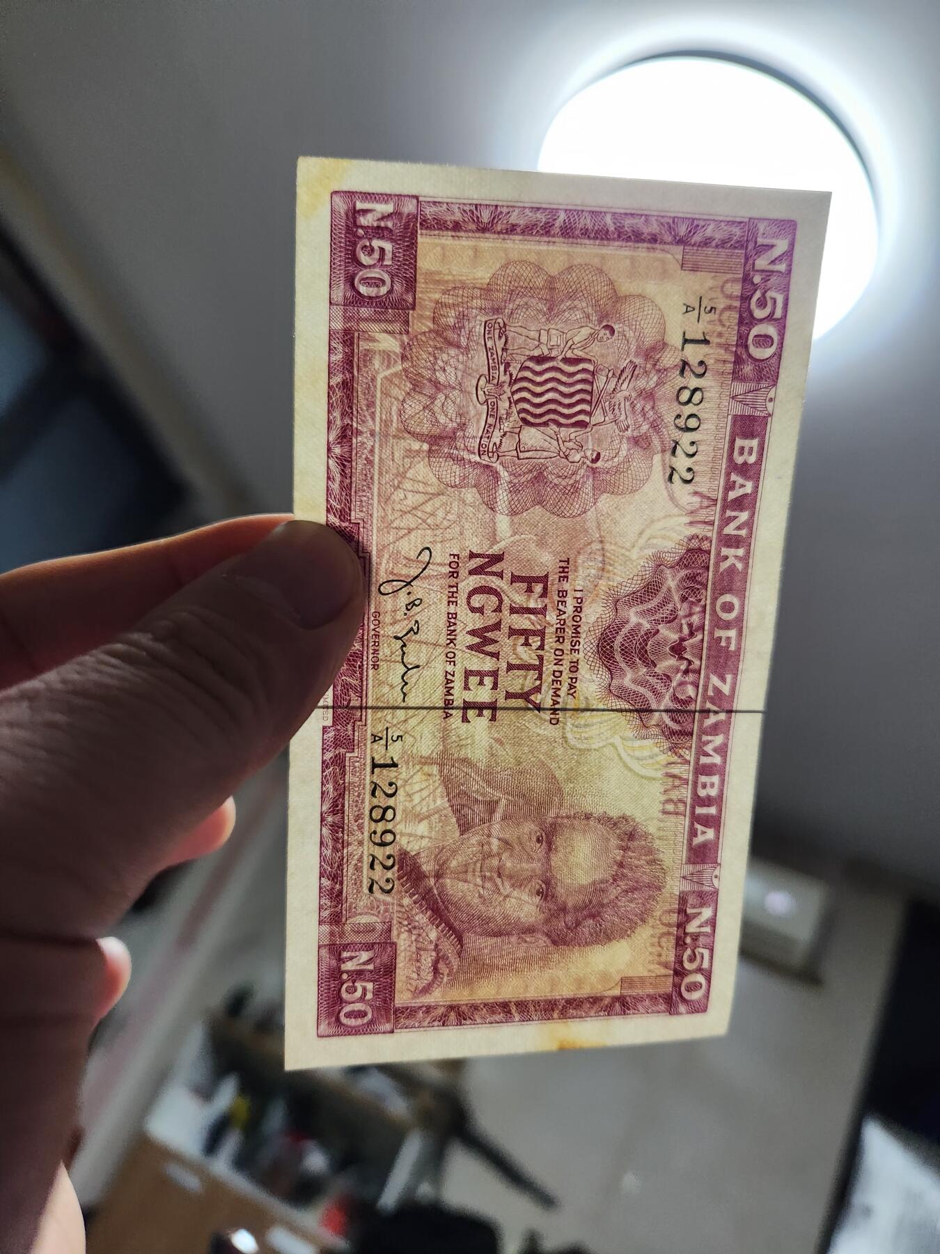 1月10号晚上8点 外国纸币自动截拍第82场