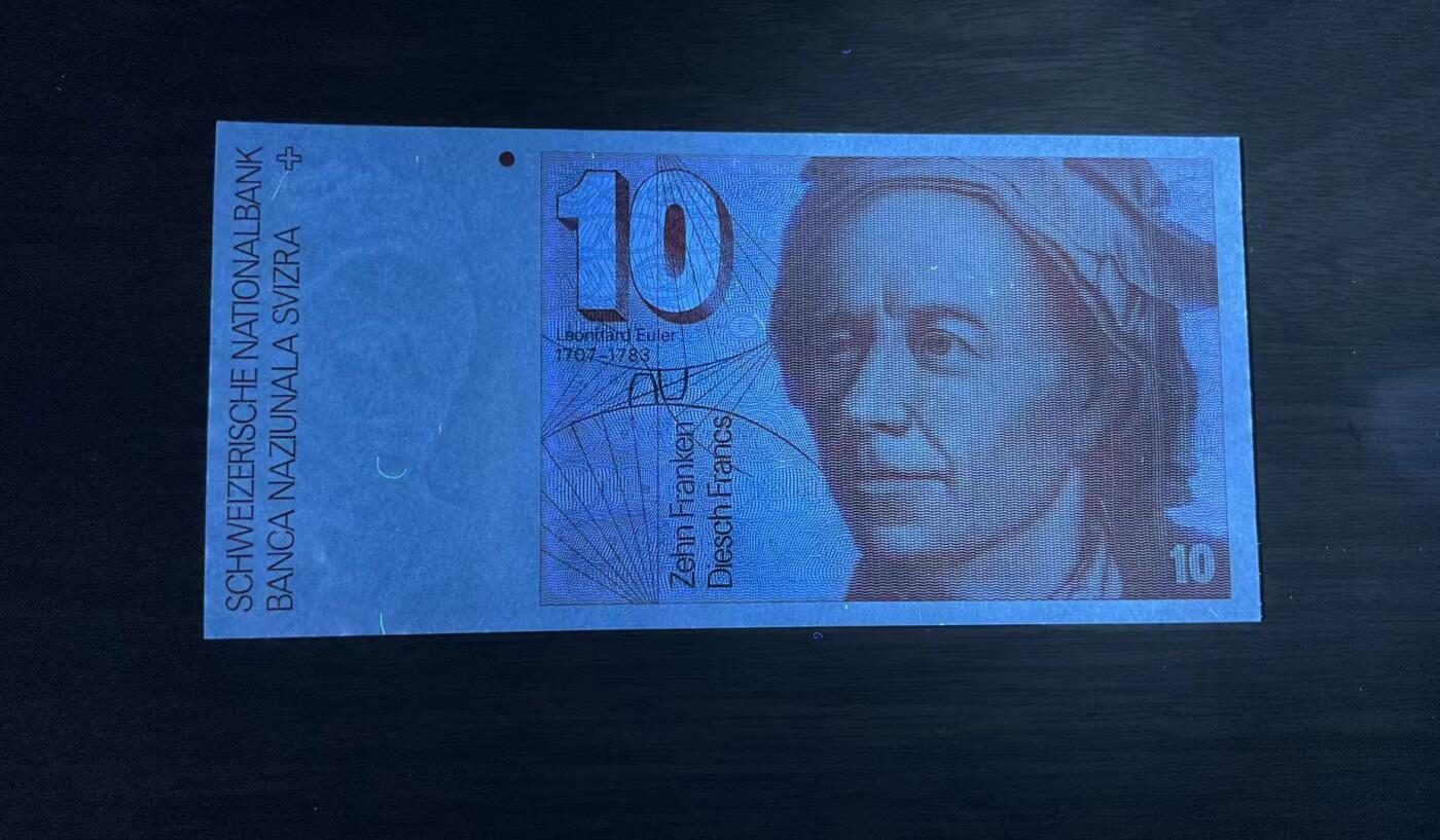 【礼羽收藏】🌏世界钱币拍卖第119期 瑞士人像80首年A版，双豹子号+飞机号双重靓号。老精稀品种，凹凸感极强印刷精良UNC