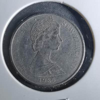 沼泽如烟--第956场 - 新西兰1985年十分