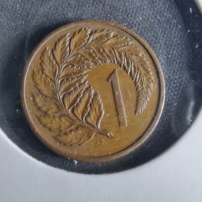 沼泽如烟--第956场 - 新西兰1984年一分