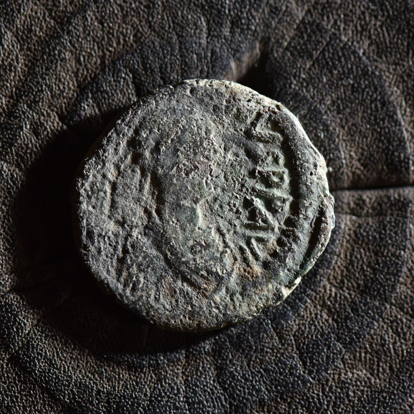 【良泉】【春节前最后一场】2月5日晚19.30点开拍！208组，本场结束后预存钱币的朋友请告知，将连同本场拍品一起邮寄，预祝诸位春节愉快！ 公元522年【拜占庭】查士丁一世，在位第五年，20努米铜币，5.8克