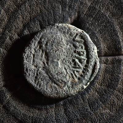 【良泉】【春节前最后一场】2月5日晚19.30点开拍！208组，本场结束后预存钱币的朋友请告知，将连同本场拍品一起邮寄，预祝诸位春节愉快！ - 公元522年【拜占庭】查士丁一世，在位第五年，20努米铜币，5.8克