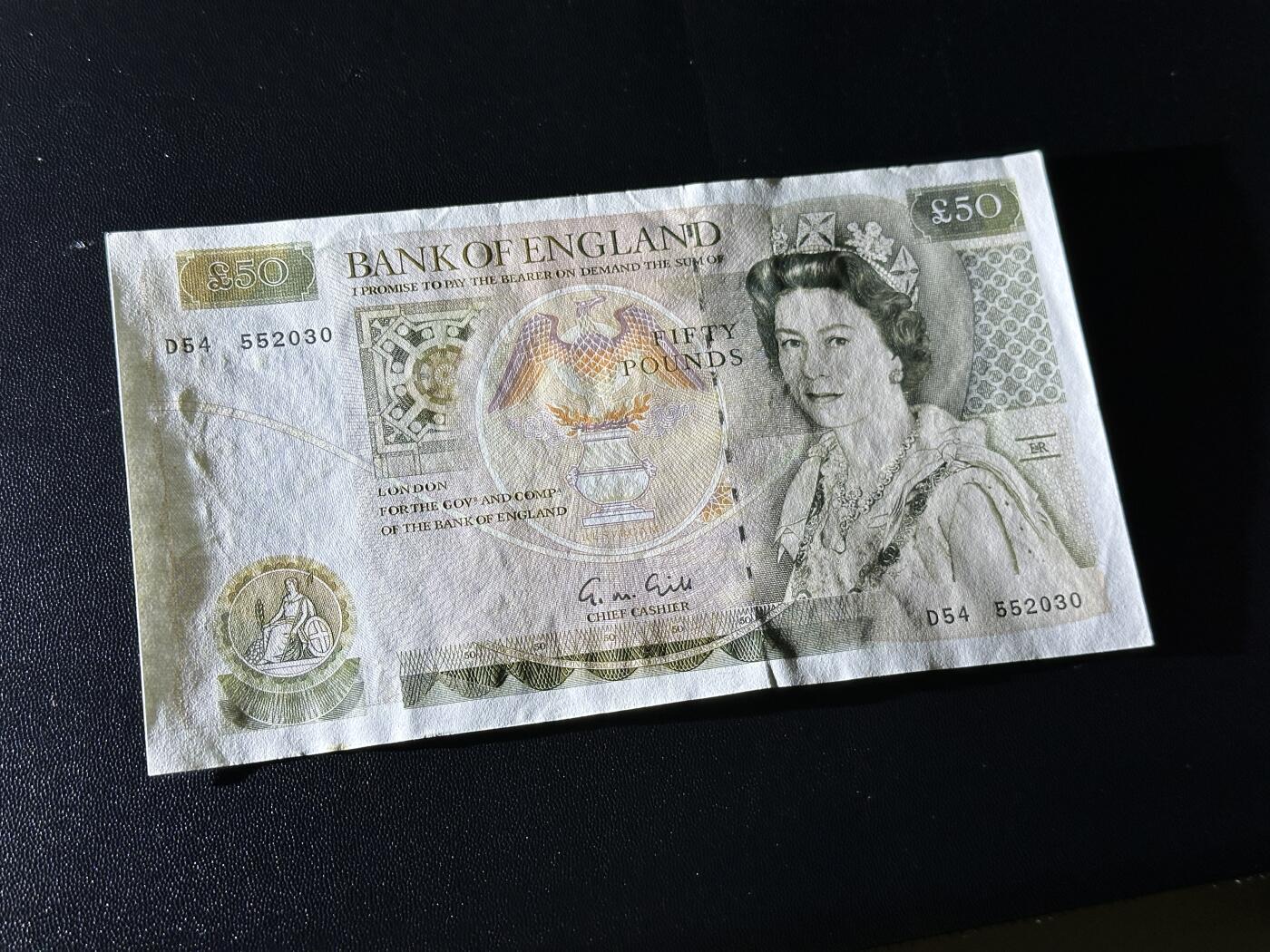 《外钞收藏家》第六百零一期（畅拍场）（本平台长期征集拍品、欢迎藏友们联系合作）