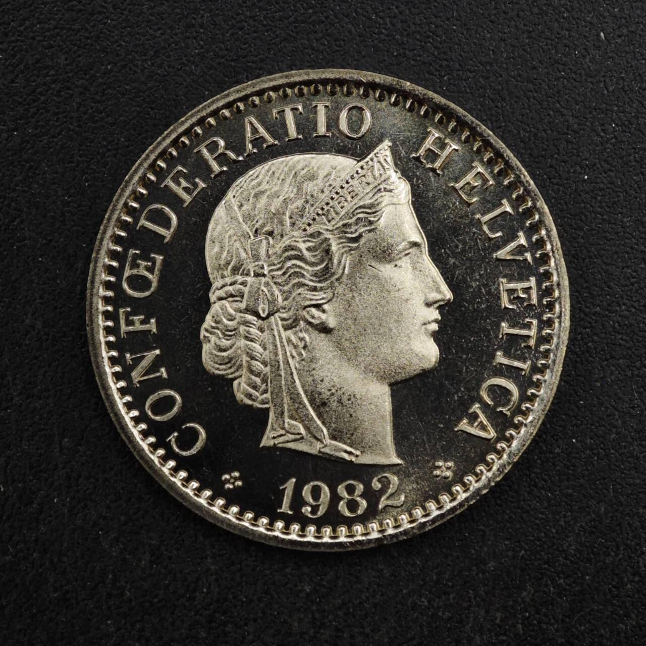 【淘币小摊】实时拍第八百四十四拍   散币场   满百包邮可预留二周 每周一统一发货   瑞士1982年20分镍币