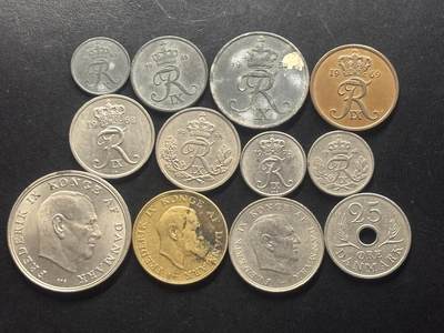 邮泉阁限时拍卖第三十九场 欧洲专场（硬币在国外。请付邮费6元。） - 丹麦费德里科九世12枚