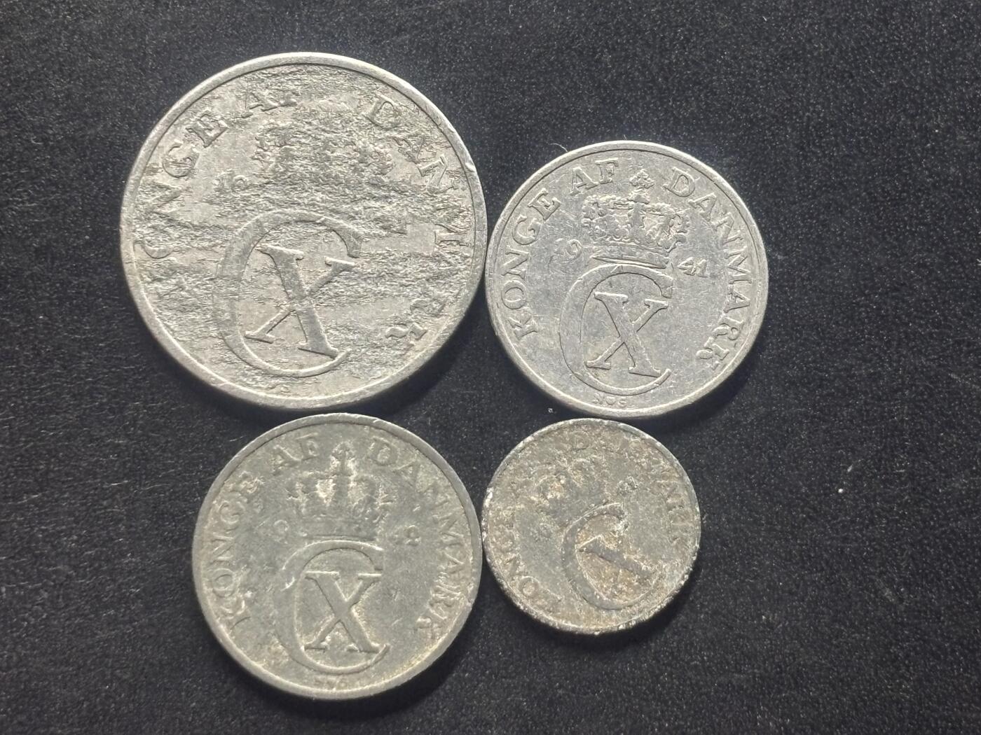 邮泉阁限时拍卖第三十九场 欧洲专场（硬币在国外。请付邮费6元。） 丹麦克里斯蒂安十世国王铝币4枚