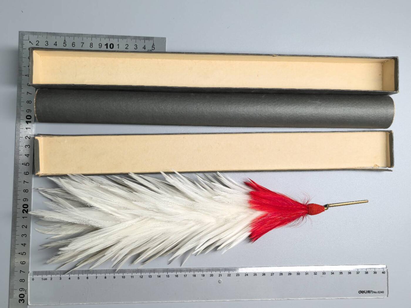 小驴勋章奖章收藏1月10日周六晚六点拍卖（珍爱和平，收藏战争，铭记历史，勿忘国耻，忠党爱国。有偿代拍，送拍规则在简介最后，参拍须阅读规则后再参拍，关系到运费包装发货时效真假辨别等关键信息，拍卖时不再发原图，看大图店主微信码在拍卖店铺介绍里）