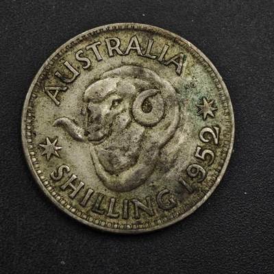 【淘币小摊】实时拍第八百四十九拍   散币银币场   满百包邮可预留二周 每周一统一发货   - 澳大利亚1952年乔治六世一先令银币