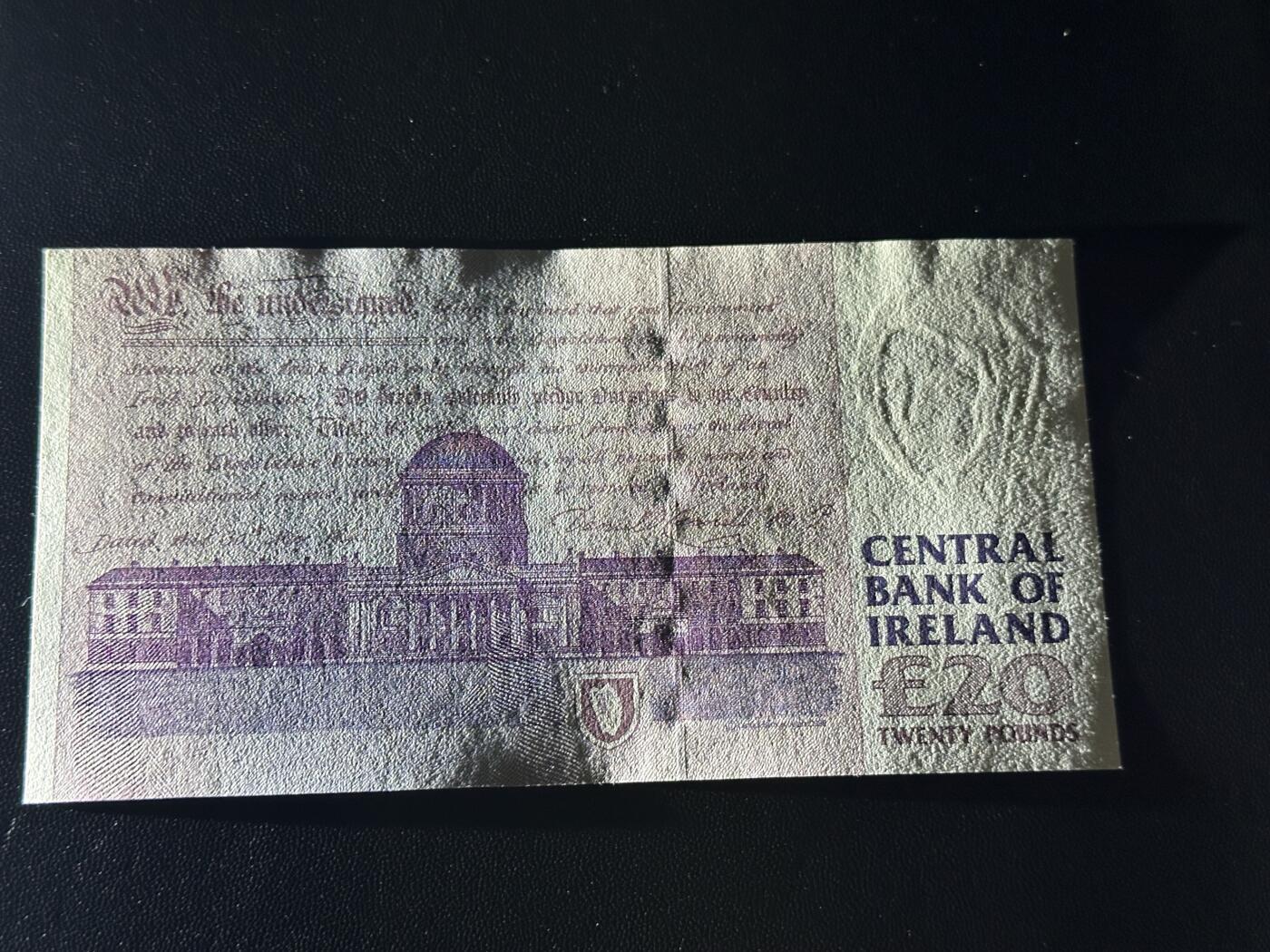 《外钞收藏家》第六百零一期（畅拍场）（本平台长期征集拍品、欢迎藏友们联系合作）