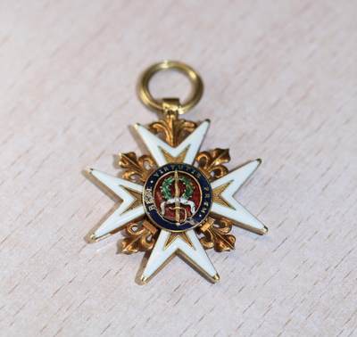 大猫徽章拍卖 第286期 骑士级圣路易王家军事勋章 1693年4月5日设立 金质