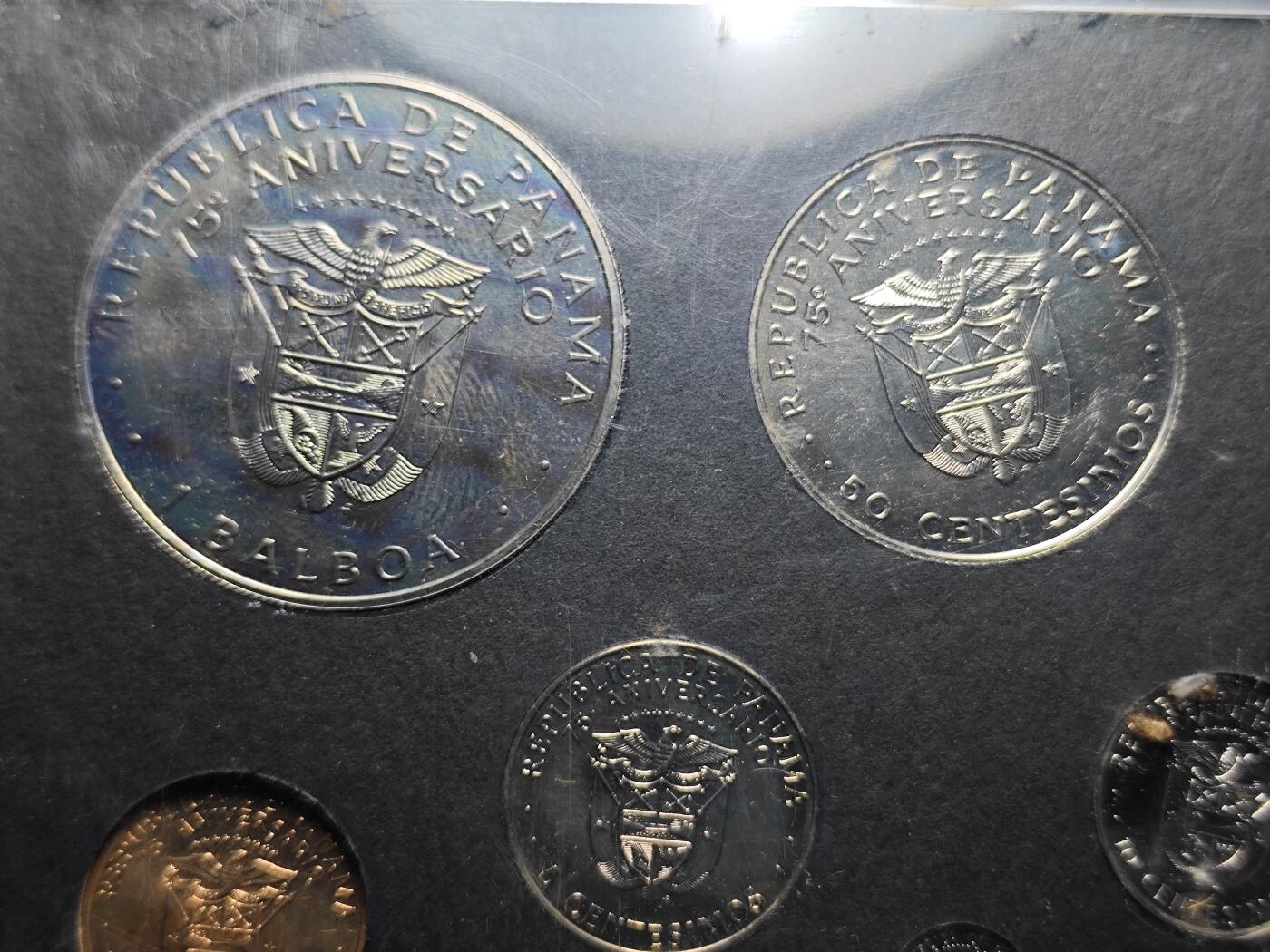 KK钱币收藏小铺  第400期  百期特拍（四拍之四）2月预留时间 周末发货  1978巴拿马独立75周年精制铜镍套币 完整一套稀少！5巴波亚发行量仅2000，1巴波亚发行量仅4000，25/50分发行量仅19000，10分发行量仅31000，5分发行量41000，2.5分发行量51000枚 