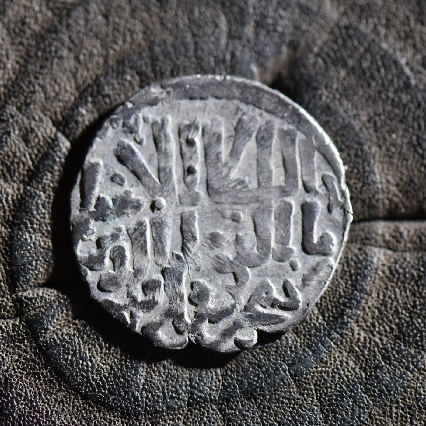 【良泉】【春节前最后一场】2月5日晚19.30点开拍！208组，本场结束后预存钱币的朋友请告知，将连同本场拍品一起邮寄，预祝诸位春节愉快！ 公元1266-1284年【罗姆苏丹国】第尔汗银币，2.9克