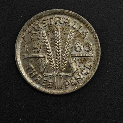 【淘币小摊】实时拍第八百四十八拍   散币银币场   满百包邮可预留二周 每周一统一发货   - 澳大利亚1963年伊丽莎白二世3便士银币