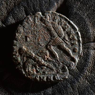 【良泉】【春节前最后一场】2月5日晚19.30点开拍！208组，本场结束后预存钱币的朋友请告知，将连同本场拍品一起邮寄，预祝诸位春节愉快！ - 【百分币】公元337-361年【古罗马】君士坦提乌斯二世“重现幸福时光”大铜币，4.95克