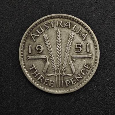 【淘币小摊】实时拍第八百四十九拍   散币银币场   满百包邮可预留二周 每周一统一发货   - 澳大利亚1951年乔治六世3便士银币