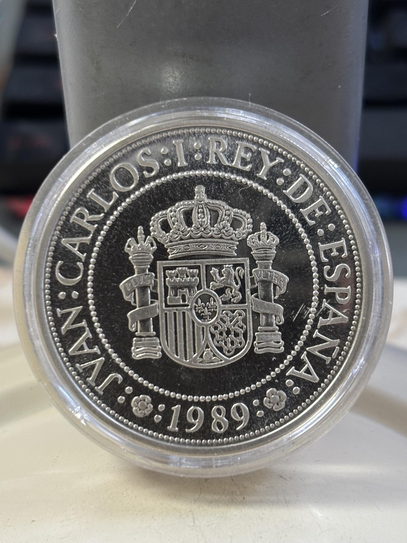 第187期拍卖 获奖西班牙1989年哥伦布旗舰圣玛利亚号加厚银币，获1991年度世界克劳斯最佳克朗币大奖，925银，