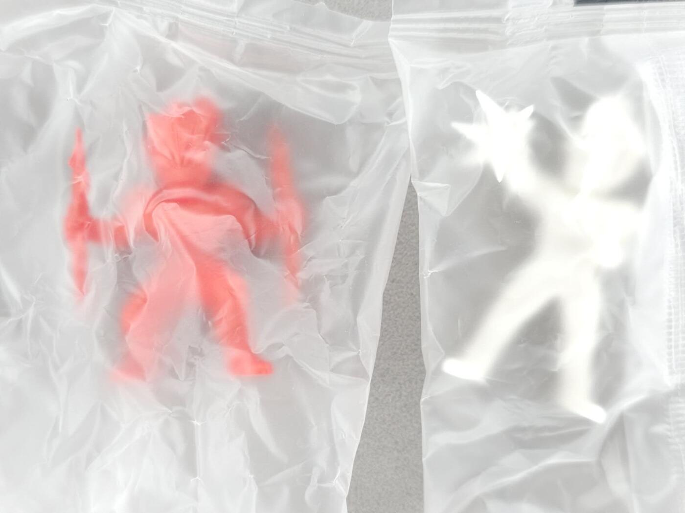 满200包邮！！龙虎卡牌-七二场（满200元包邮，无佣金，每周六结拍，欢迎送拍） 【原袋】橡皮人6个不重复 卡游奥特曼 橡皮人 (特效款)