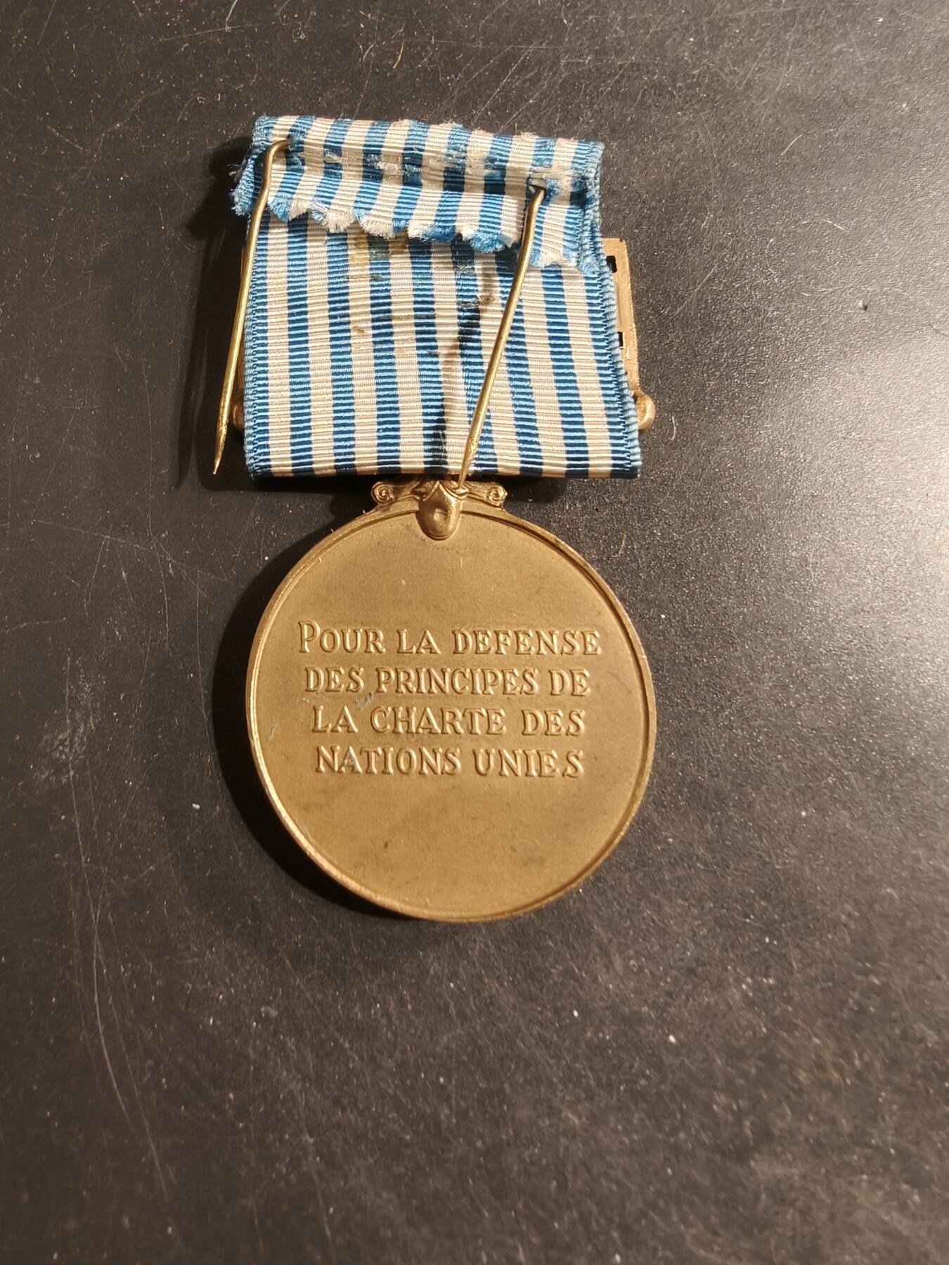 老王徽章第176期 法语版联合国韩战奖章