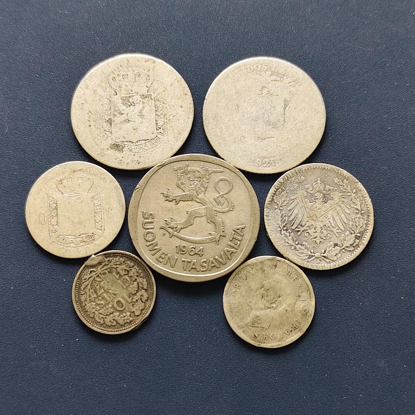 【全场包邮】纯粹捡漏拍493场 世界各国各年份银币7枚一组【纯银价约309元（按18元银价折算）】